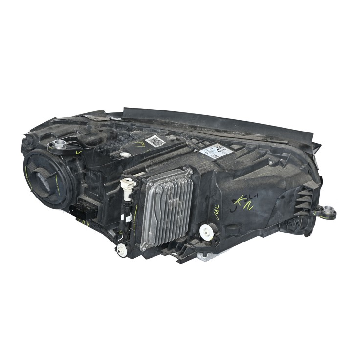 Projecteur gauche dynamique LED A1679063904