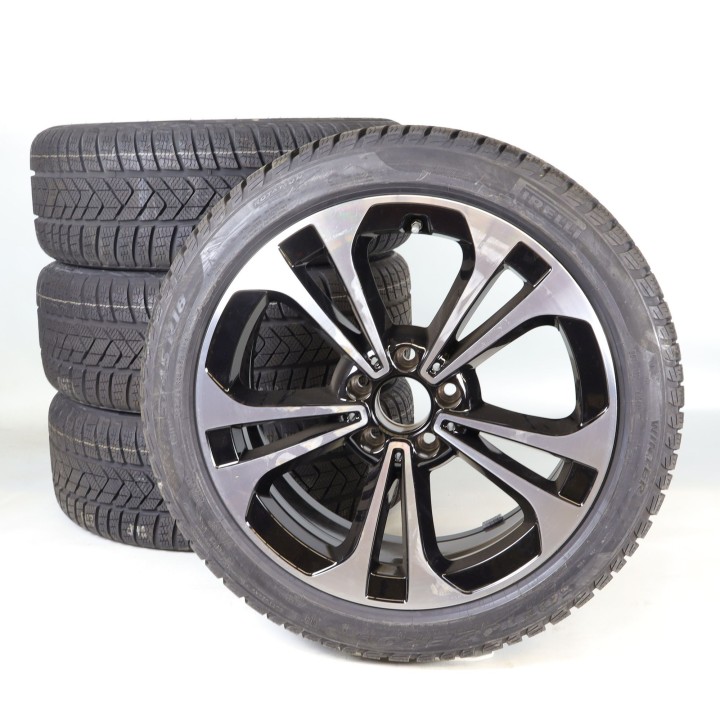 Pack de roues complètes  d'hiver en alliage 18 pouces avec pneus Pirelli pour Classe C 206, Mercedes-Benz d'origine A2064016200