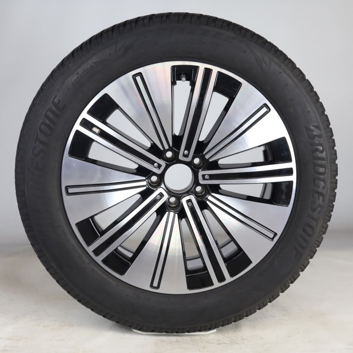 Pack de roues complètes  d'hiver en alliage 19 pouces avec pneus Bridgestone pour EQS 297, Mercedes-Benz d'origine A2974010600