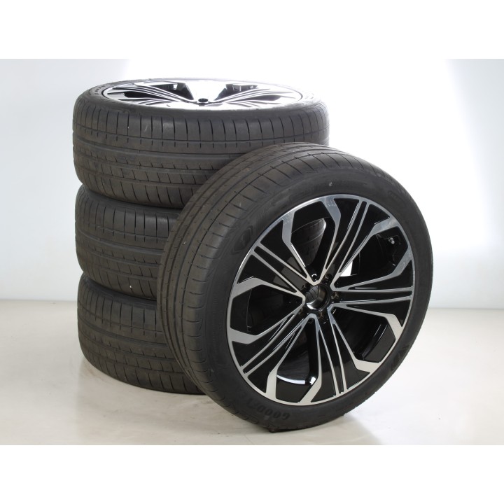 Pack de roues complètes  d'été en alliage 21 pouces avec pneus Goodyear pour EQE SUV 294, Mercedes-Benz d'origine A2944010200