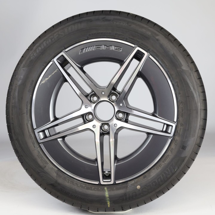 Pack de roues complètes  d'été en alliage 18 pouces avec pneus Bridgestone pour Classe E 214, Mercedes-AMG d'origine A2144011700