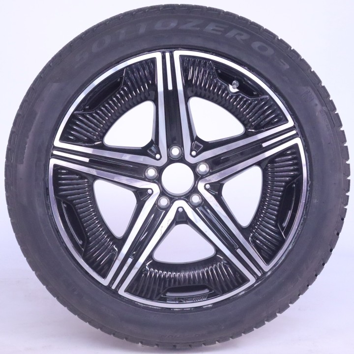 Pack de roues complètes  d'hiver en alliage 19 pouces avec pneus Pirelli pour EQE 295, Mercedes-AMG d'origine A2954012200