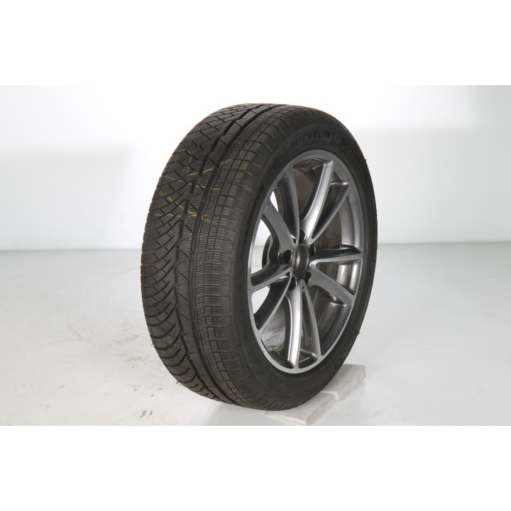 Pack de roues complètes  d'hiver en alliage 18 pouces avec pneus Michelin pour CLS 257, Mercedes-Benz d'origine A2574010800