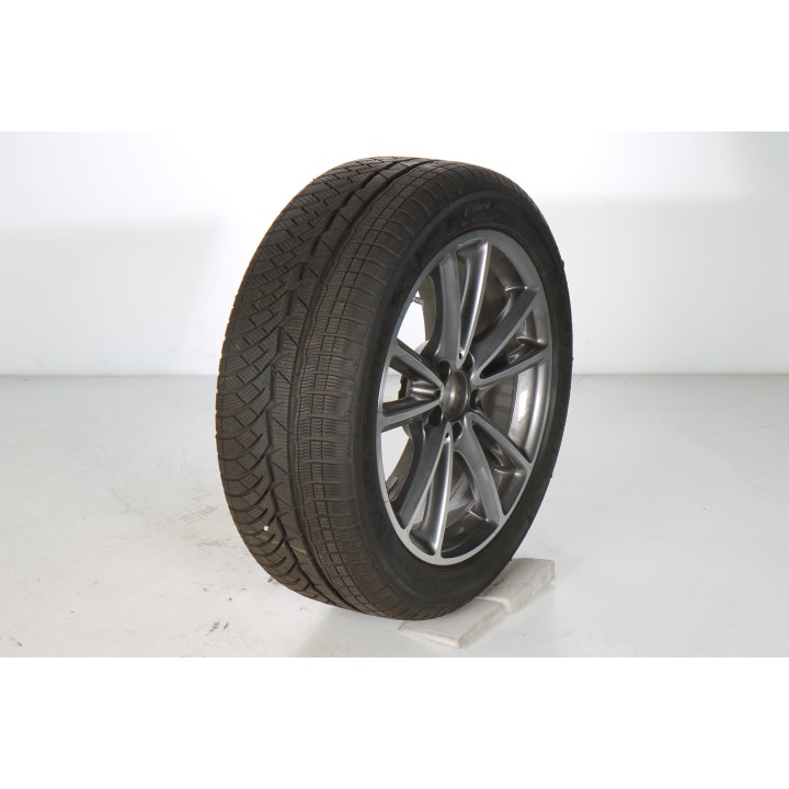 Pack de roues complètes  d'hiver en alliage 18 pouces avec pneus Michelin pour CLS 257, Mercedes-Benz d'origine A2574010800