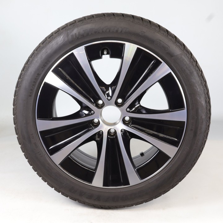 Pack de roues complètes  d'hiver en alliage 18 pouces avec pneus Goodyear pour Classe E 213, Mercedes-Benz d'origine A2134013700