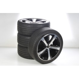 Pack de roues complètes  d'été en alliage 19 pouces avec pneus Goodyear pour Classe C 206, Mercedes-Benz d'origine A2064015800