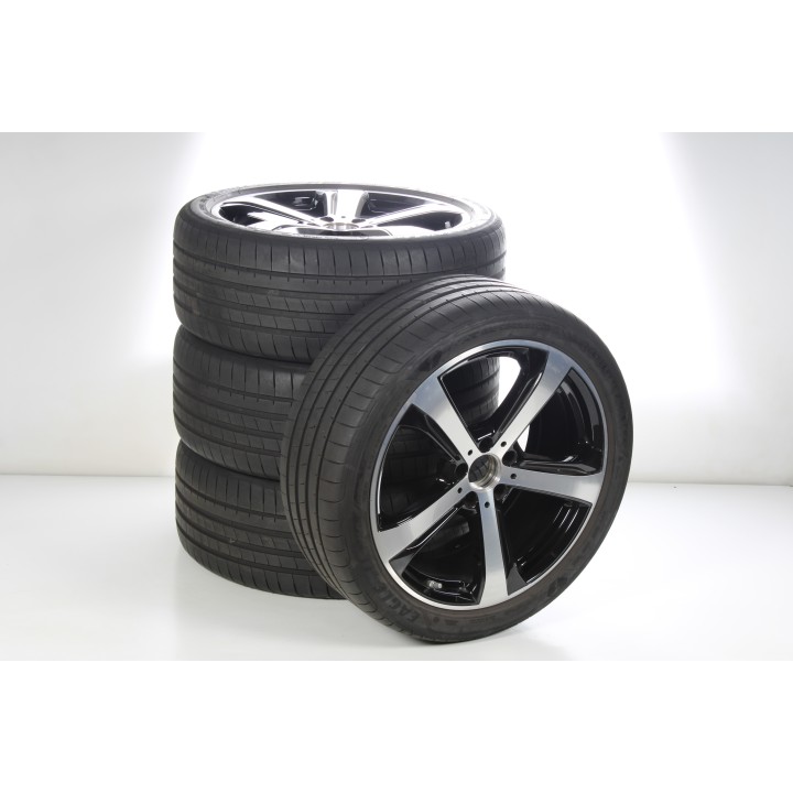 Pack de roues complètes  d'été en alliage 19 pouces avec pneus Goodyear pour Classe C 206, Mercedes-Benz d'origine A2064015800