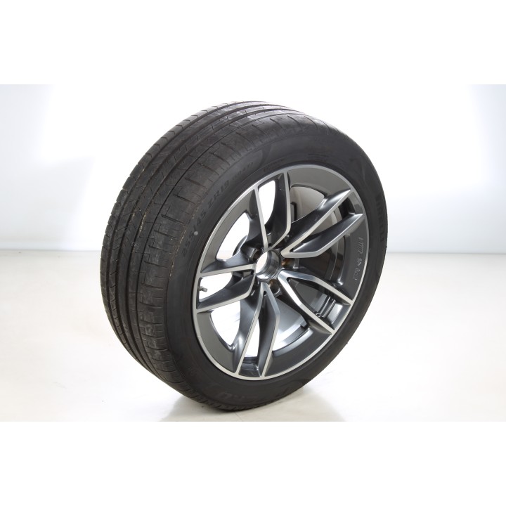 Pack de roues complètes  d'été en alliage 19 pouces avec pneus Pirelli pour AMG-GT-Coupe 290, Mercedes-AMG d'origine A2904010200