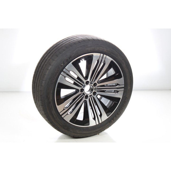 Pack de roues complètes  d'été en alliage 20 pouces avec pneus Goodyear pour EQS 297, Mercedes-Benz d'origine A2974010700