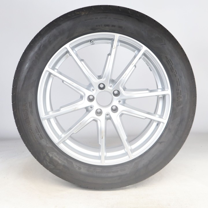 Pack de roues complètes  d'été en alliage 20 pouces avec pneus Goodyear pour EQS SUV 296, Mercedes-Benz d'origine A2964010300