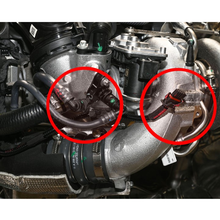 Moteur essence A2560102807
